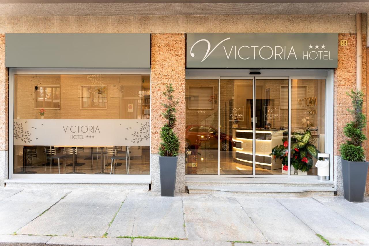Hotel Victoria Cuneo Exterior foto